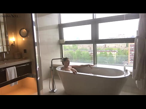 ❤️ Möhtəşəm babe Ehtirasla hamamda öz pişiyini çəkdi ️  Seks az.pornolemon.ru ️❤